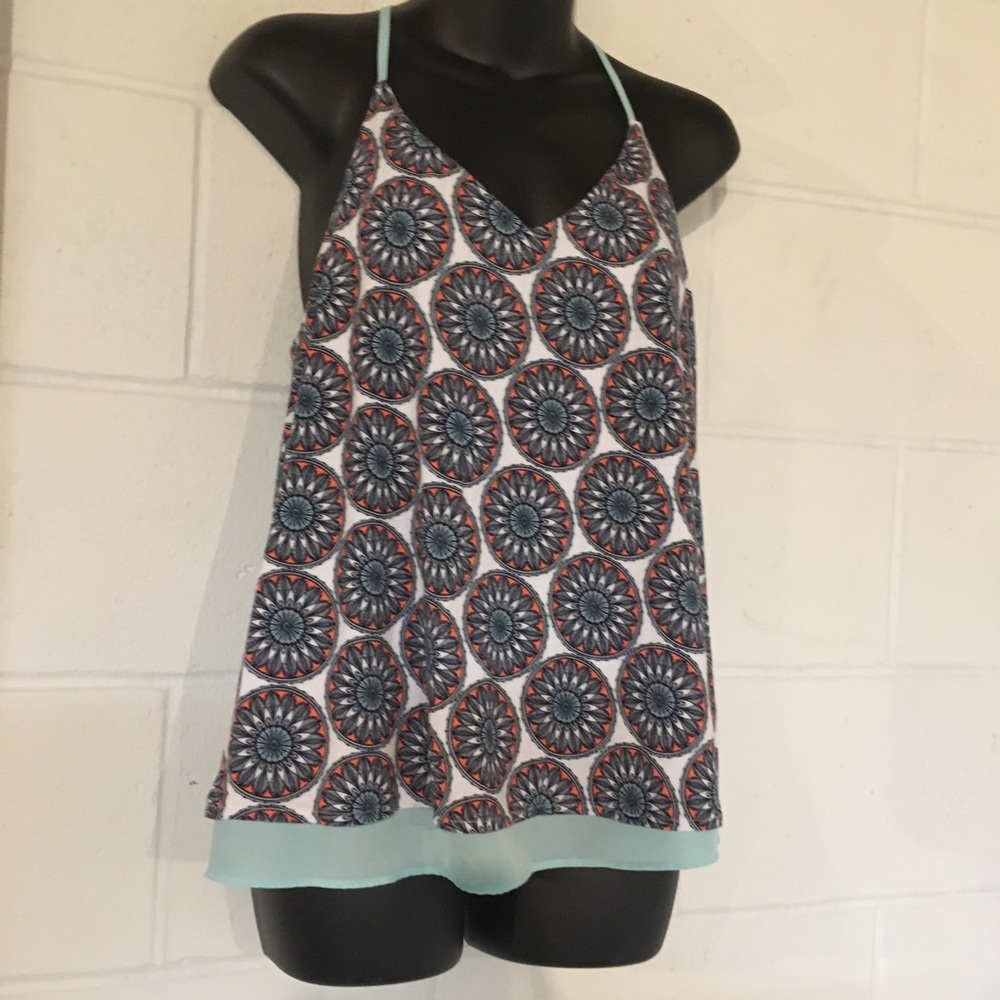 ☀️ 3/$15 Banana Republic Tank